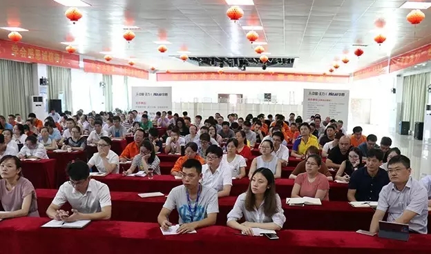 加强企业档案管理 王力举办档案管理知识培训