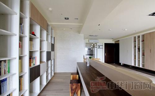 木门市场生存压力大 企业切勿陷入网络营销的