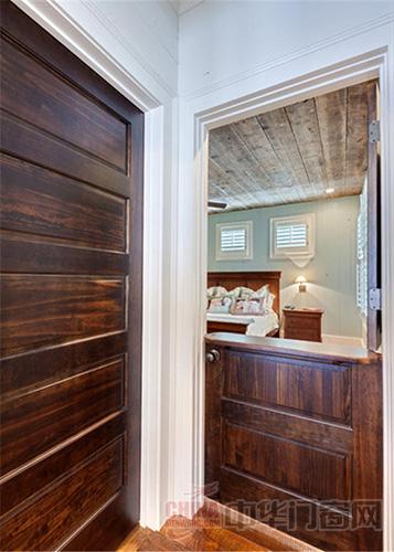 古朴清新混搭风 欧式别墅室内门装修设计