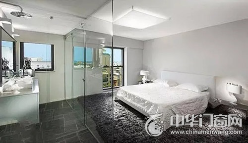 卧室怎能少一扇玻璃门 个性休憩空间更自在