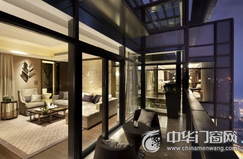 中国铝门十大品牌的五大优势分析_新豪轩门窗